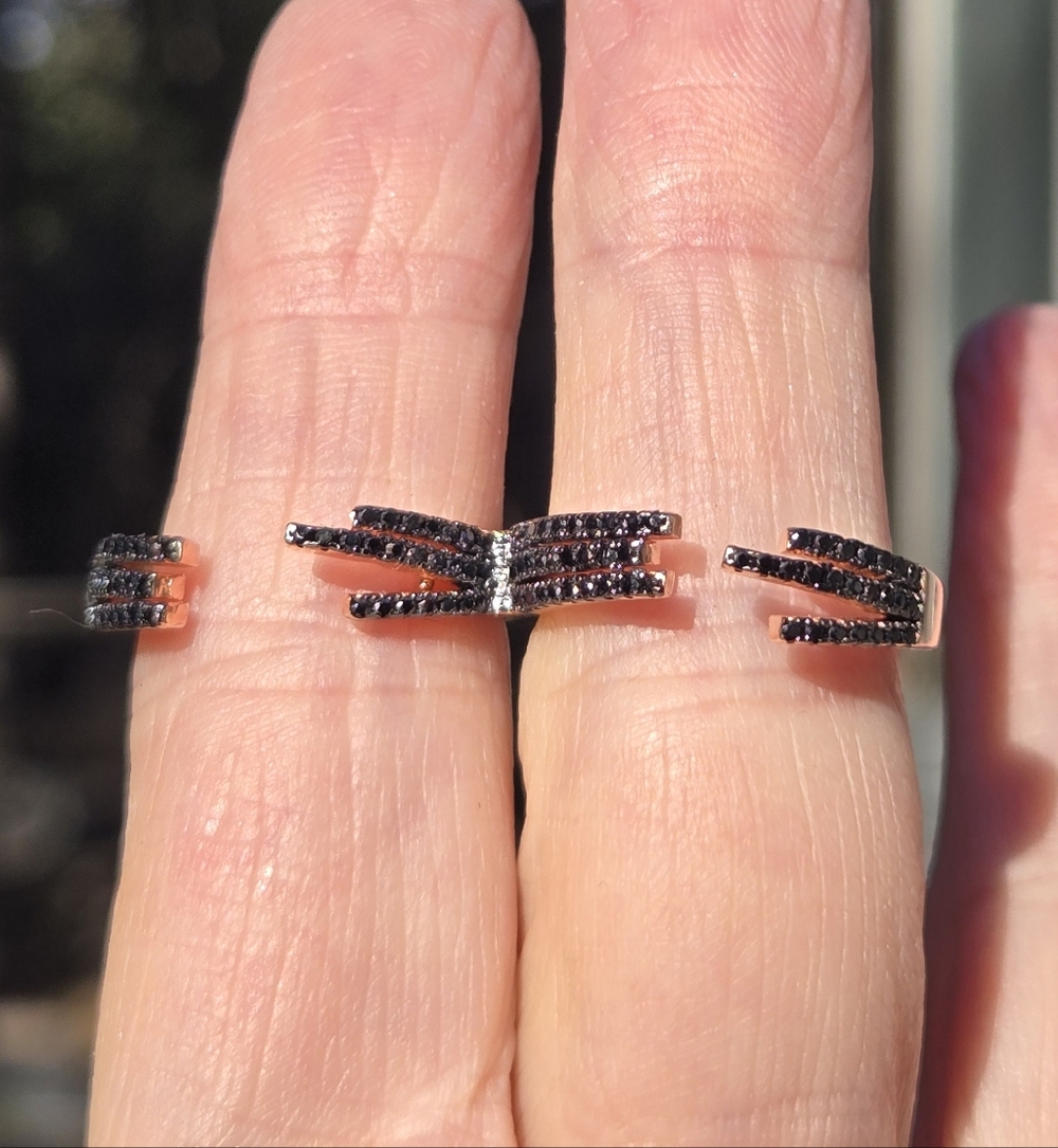 Black Onyx Sterling & Rose gold Dual Finger Ring Sz8 Adjustable - Picture 6 of 8